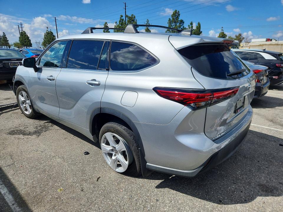 Aukcja sprzedaży 2022 Toyota Highlander, vin: 5TDZZRAH0NS116888, numer aukcji: 48207466
