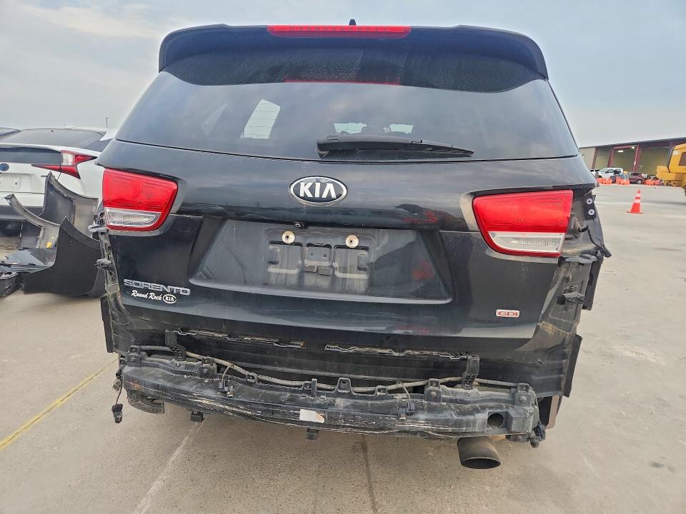 46218356 :رقم المزاد ، 5XYPGDA38HG290424 vin ، 2017 Kia Sorento مزاد بيع