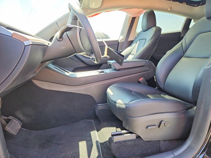 2024 Tesla Model Y მანქანა იყიდება აუქციონზე, vin: 7SAYGDEEXRF060671, აუქციონის ნომერი: 51748926