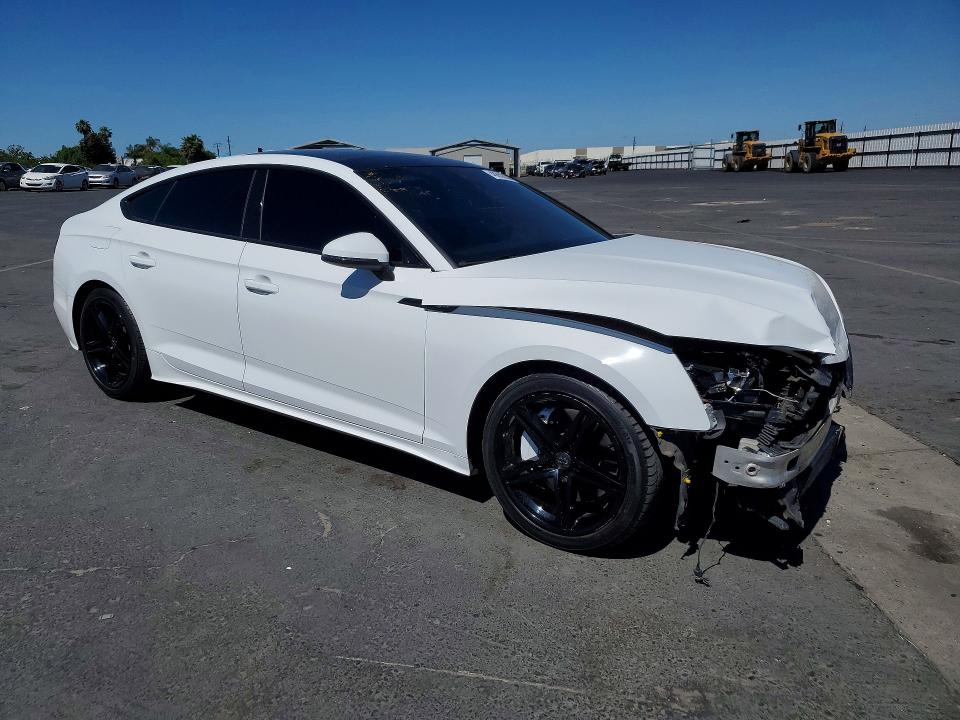 2021 Audi A5 Sport 40 Prem Qua მანქანა იყიდება აუქციონზე, vin: WAUDACF54MA021062, აუქციონის ნომერი: 48850556