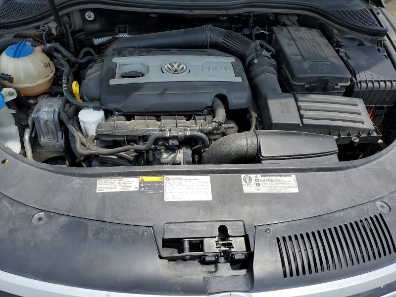 51528206 :رقم المزاد ، WVWBN7AN8GE515211 vin ، 2016 Volkswagen Cc مزاد بيع