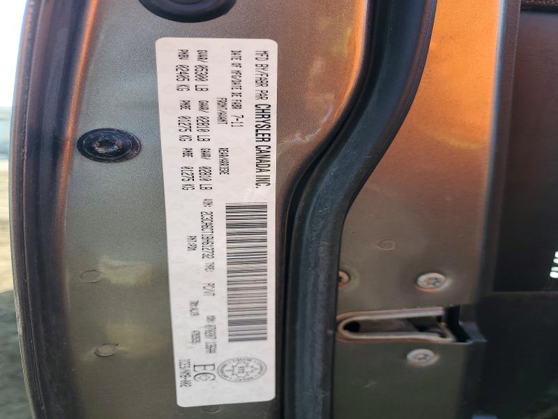 48689736 :رقم المزاد ، 2C3CA6CT1BH612732 vin ، 2011 Chrysler 300c مزاد بيع