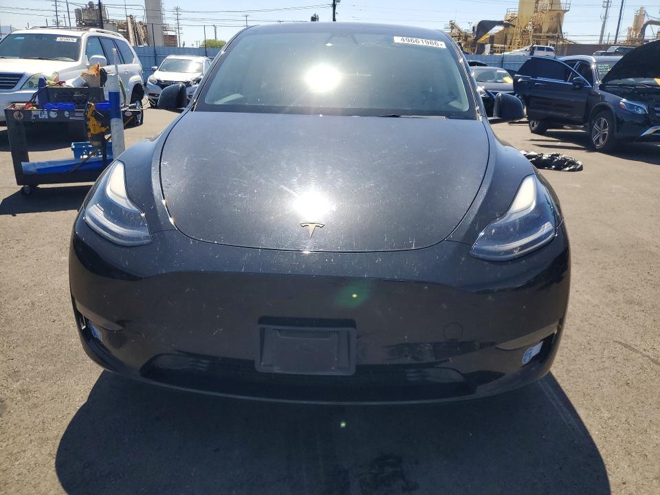 49661986 :رقم المزاد ، 5YJYGDEF8MF249012 vin ، 2021 Tesla Model Y مزاد بيع