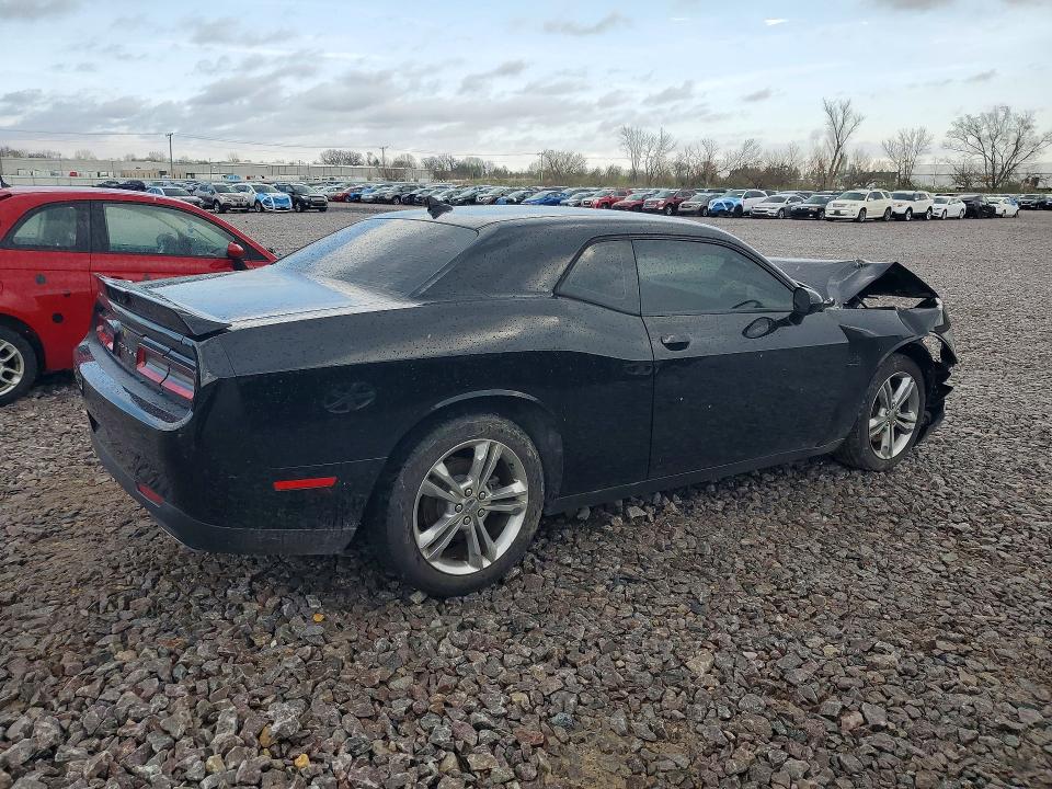 Продаж на аукціоні авто 2018 Dodge Challenger, vin: 2C3CDZBT6JH128452, номер лоту: 49009786