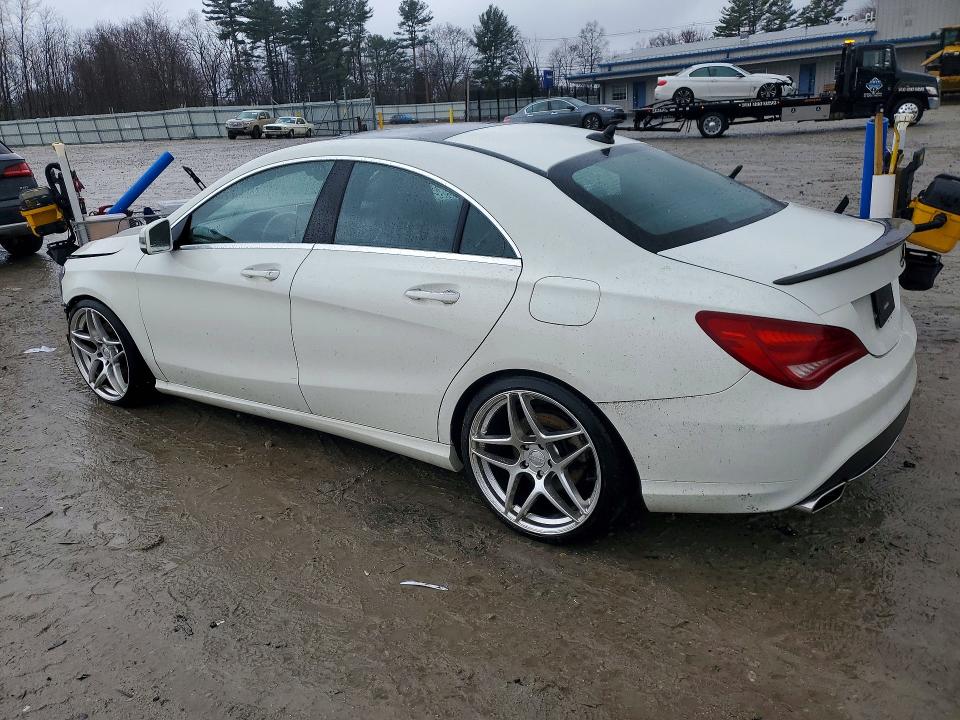48148596 :رقم المزاد ، WDDSJ4EB8FN168882 vin ، 2015 Mercedes-benz Cla مزاد بيع