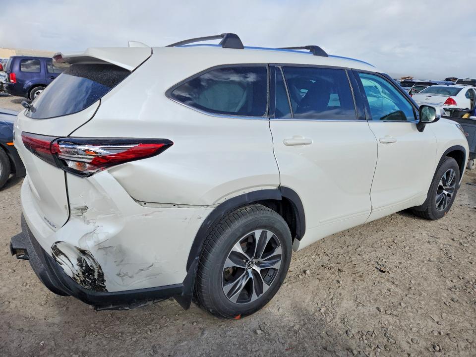 Aukcja sprzedaży 2021 Toyota Highlander, vin: 5TDHZRBH6MS530458, numer aukcji: 50675516