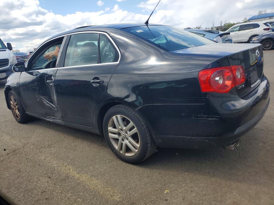49683766 :رقم المزاد ، 3VWEG71KX7M157307 vin ، 2007 Volkswagen Jetta مزاد بيع