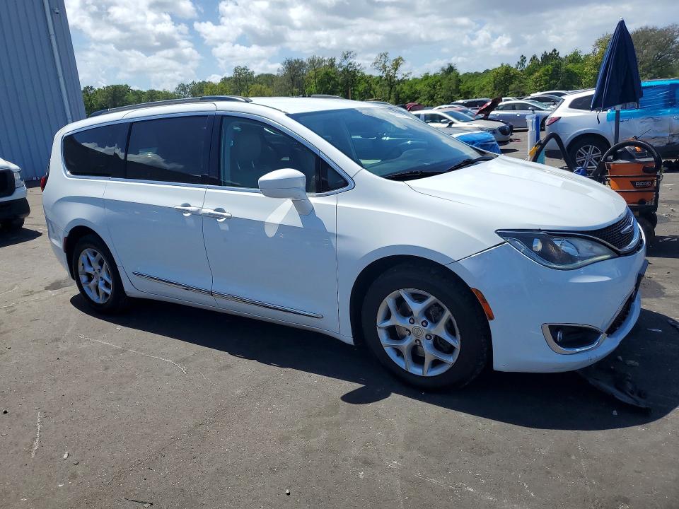 Продажа на аукционе авто 2017 Chrysler Pacifica, vin: 2C4RC1BG8HR831391, номер лота: 48678916