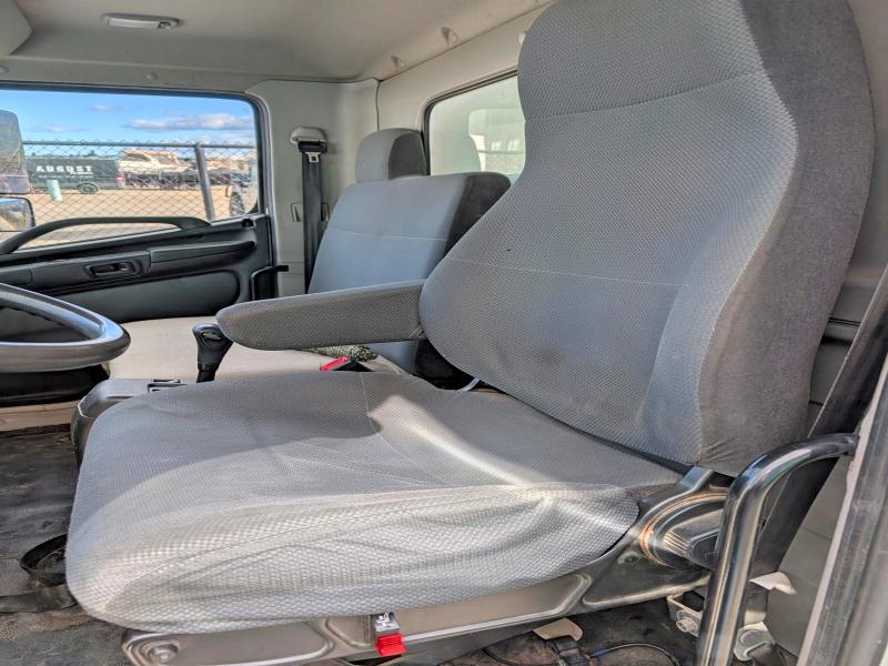 51859006 :رقم المزاد ، 2AYNF8JT4G3S13606 vin ، 2016 Hino Hino 338 مزاد بيع
