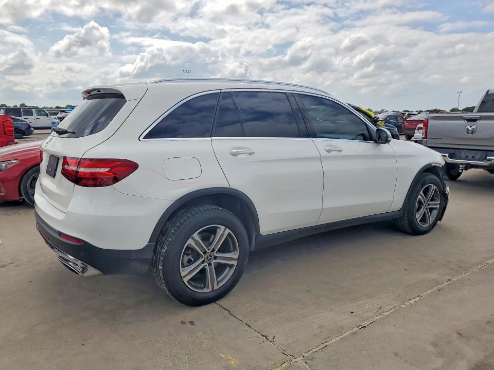 51028066 :رقم المزاد ، WDC0G4JB8JV022264 vin ، 2018 Mercedes-benz Glc مزاد بيع