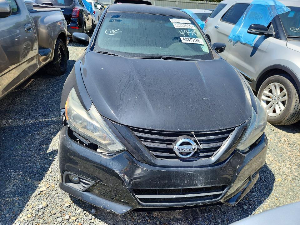 48879186 :رقم المزاد ، 1N4AL3AP6JC475456 vin ، 2018 Nissan Altima مزاد بيع