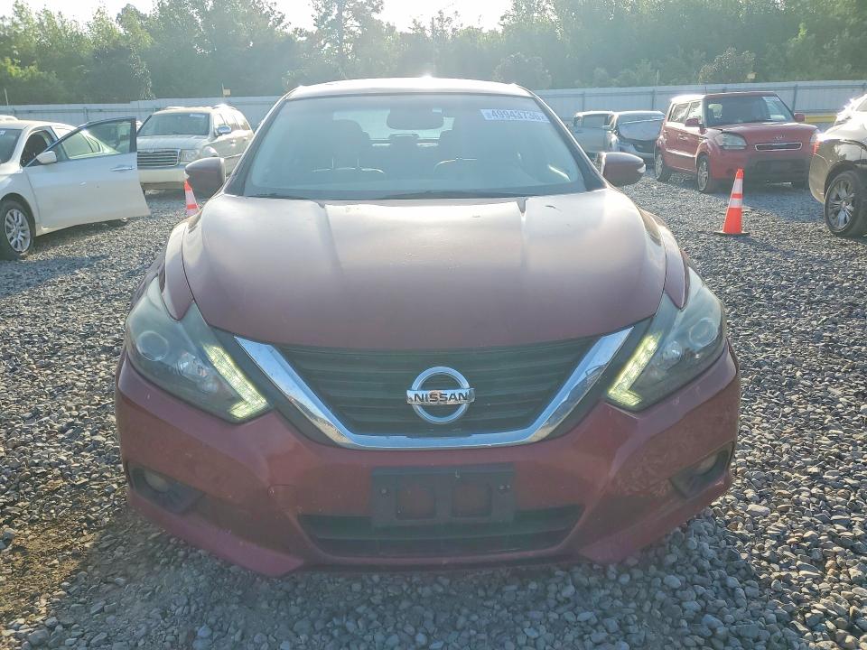 Продаж на аукціоні авто 2018 Nissan Altima, vin: 1N4AL3AP2JC180418, номер лоту: 49943736