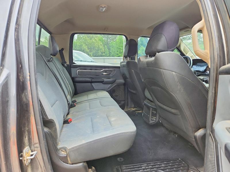 51428466 :رقم المزاد ، 1C6RRFFG4KN737669 vin ، 2019 Ram 1500 مزاد بيع