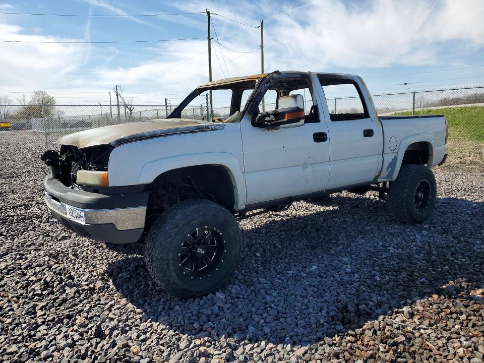 Продажа на аукционе авто 2004 Chevrolet Silverado, vin: 2GCEK13T641431738, номер лота: 49220446
