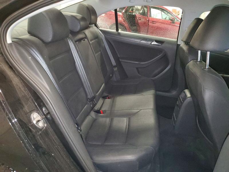 49485456 :رقم المزاد ، 3VWDX7AJ7BM388581 vin ، 2011 Volkswagen Jetta مزاد بيع