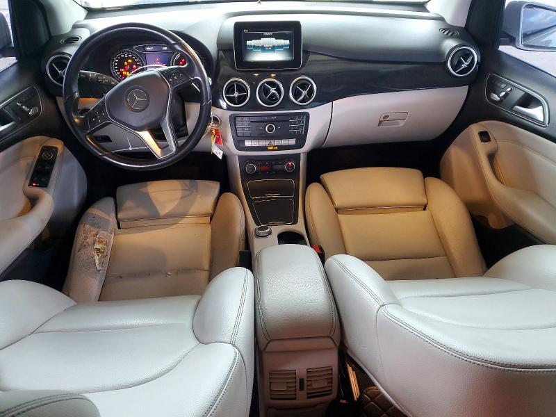 49573396 :رقم المزاد ، WDDVP9AB7HJ013278 vin ، 2017 Mercedes-benz B مزاد بيع