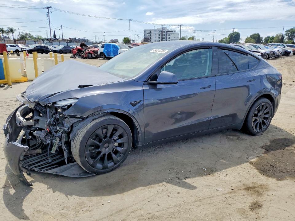 2024 Tesla Model Y მანქანა იყიდება აუქციონზე, vin: 7SAYGDEE0RA217220, აუქციონის ნომერი: 49594696