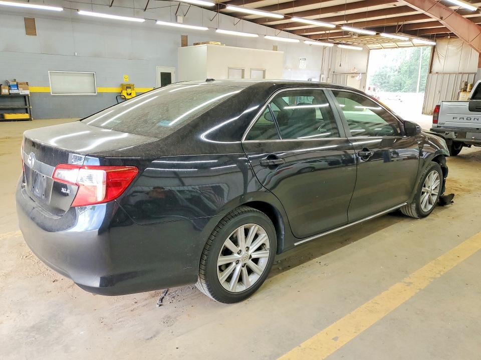 2014 Toyota Camry მანქანა იყიდება აუქციონზე, vin: 4T1BF1FK0EU729522, აუქციონის ნომერი: 50926826