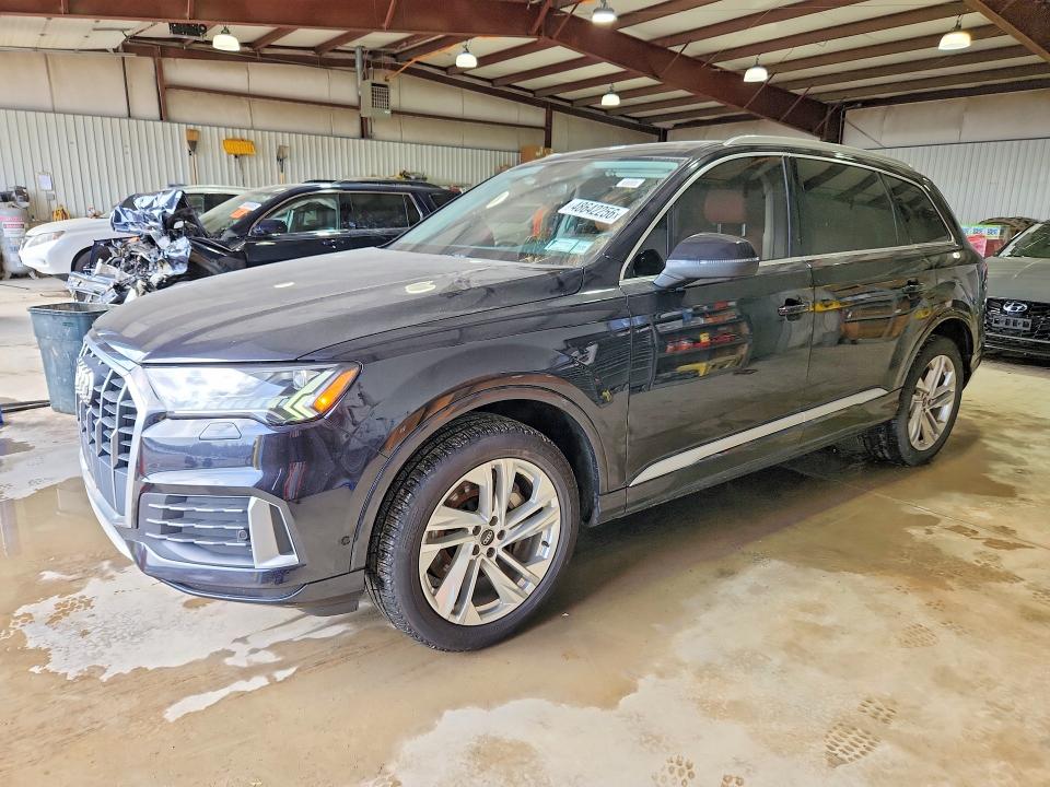 48642256 :رقم المزاد ، WA1LJAF78MD038024 vin ، 2021 Audi Q7 مزاد بيع