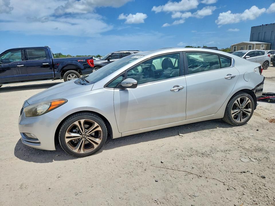 Продаж на аукціоні авто 2015 Kia Forte, vin: KNAFZ4A8XF5284144, номер лоту: 47212176