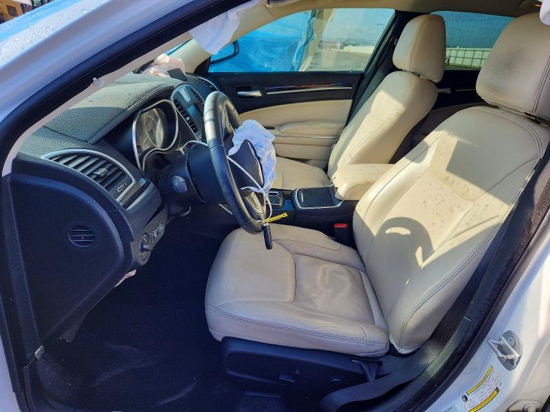 50322276 :رقم المزاد ، 2C3CCAAG2FH853451 vin ، 2015 Chrysler 300 مزاد بيع