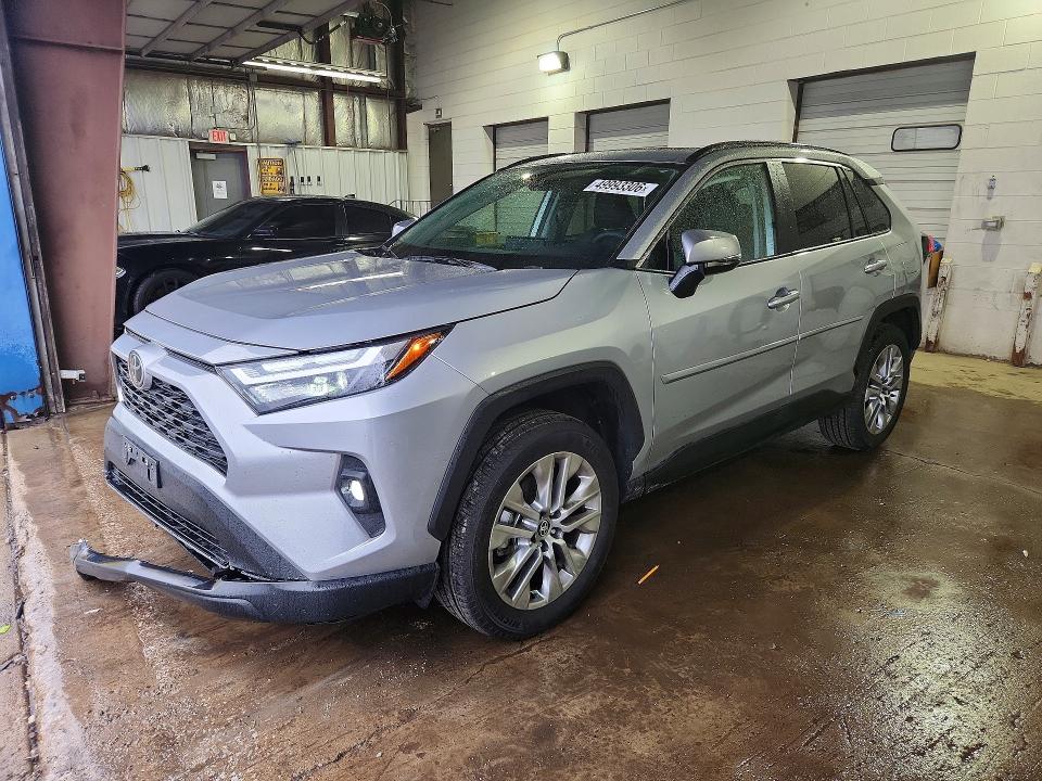Auction sale of the 2025 Toyota Rav4, vin: 2T3A1RFV0SW624551, lot number: 49993306