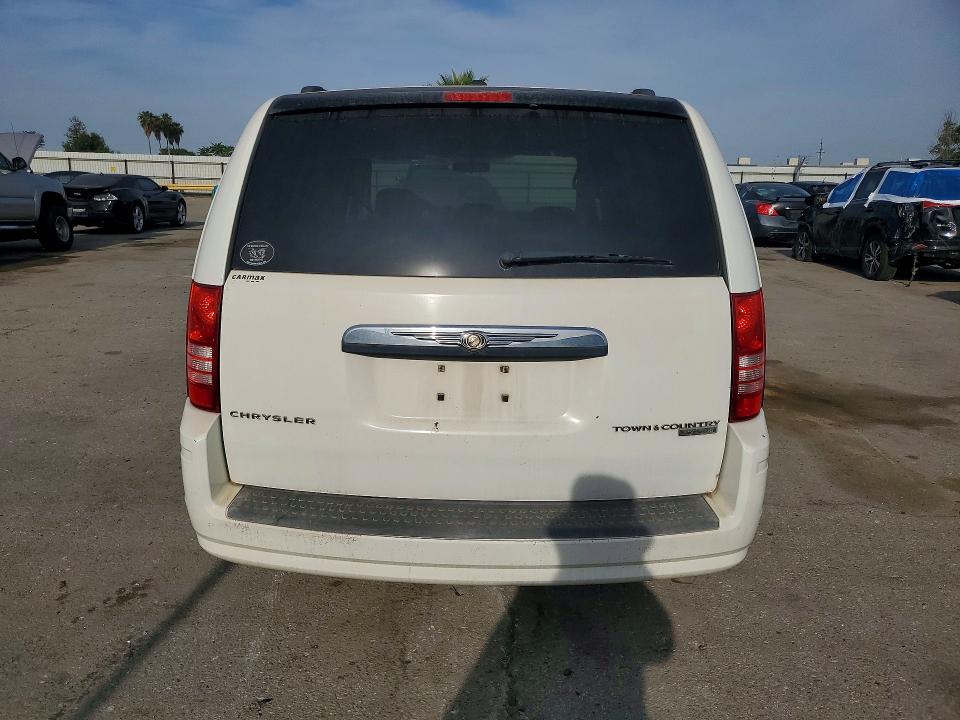 Продажа на аукционе авто 2010 Chrysler Town & Country, vin: 2A4RR5D18AR266090, номер лота: 49050396