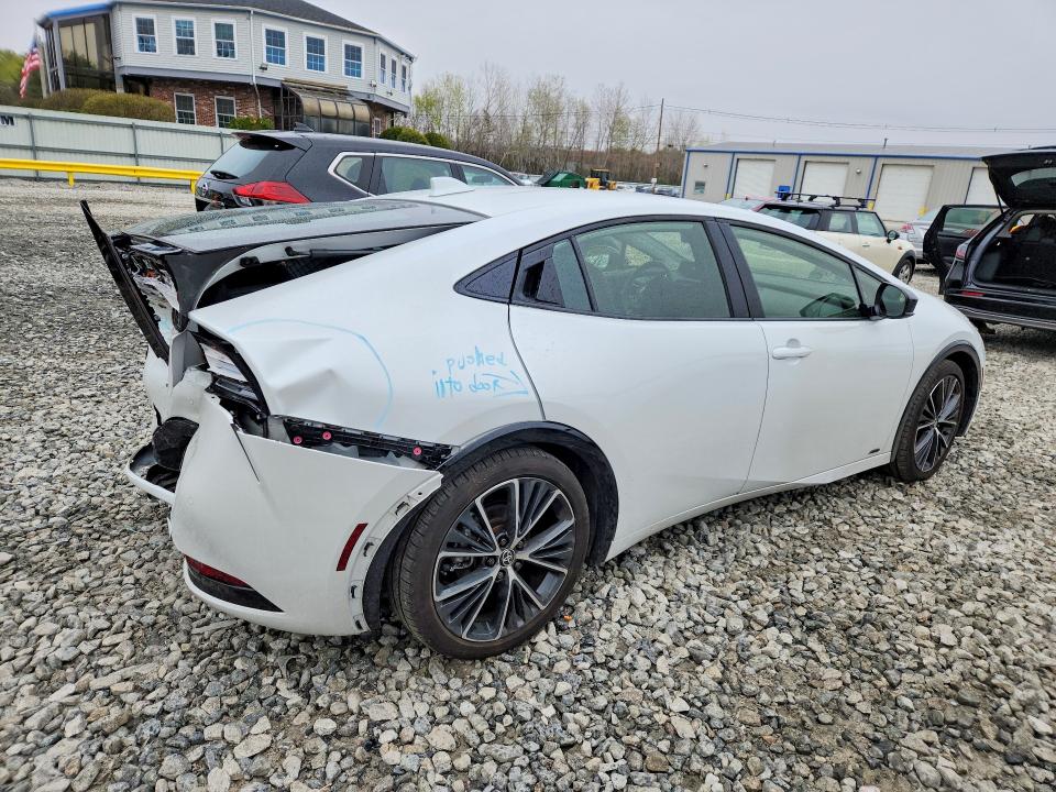 50719056 :رقم المزاد ، JTDADABU5R3024501 vin ، 2024 Toyota Prius مزاد بيع