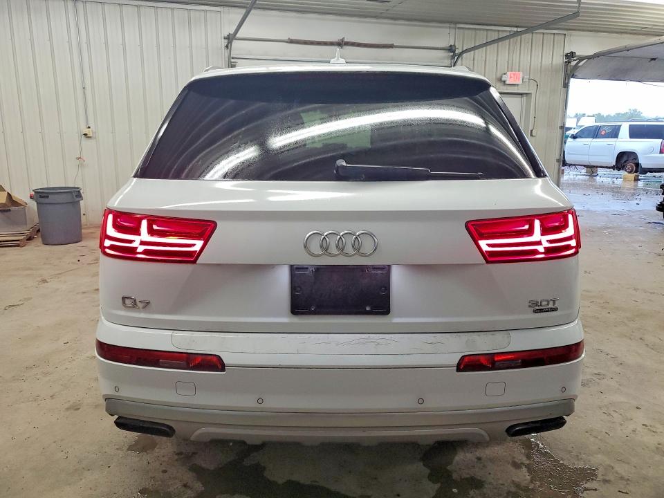 51188376 :رقم المزاد ، WA1VAAF77HD027370 vin ، 2017 Audi Q7 مزاد بيع