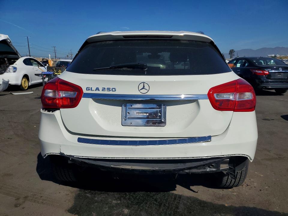 Продажа на аукционе авто 2017 Mercedes-benz Gla, vin: WDCTG4EB1HJ355236, номер лота: 49028106