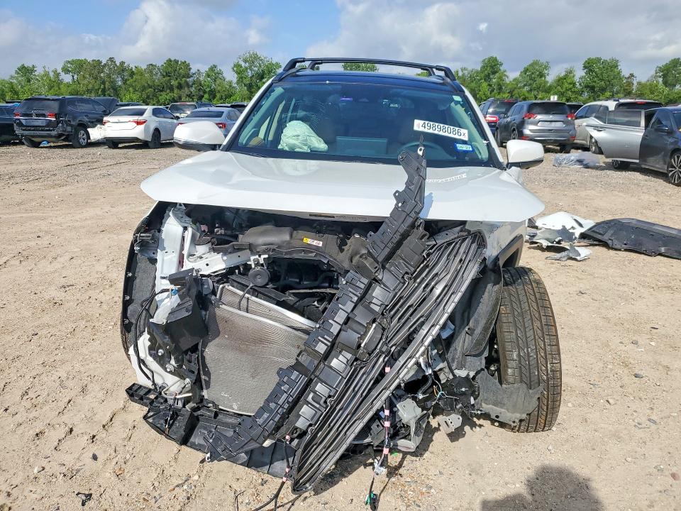 Продажа на аукционе авто 2025 Toyota Rav4, vin: JTMN1RFV5SJ045250, номер лота: 49898086