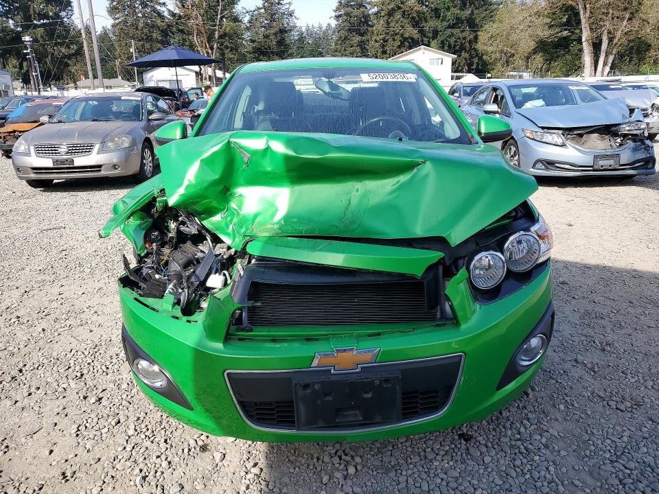 Продажа на аукционе авто 2015 Chevrolet Sonic, vin: 1G1JE5SB0F4128153, номер лота: 52003836