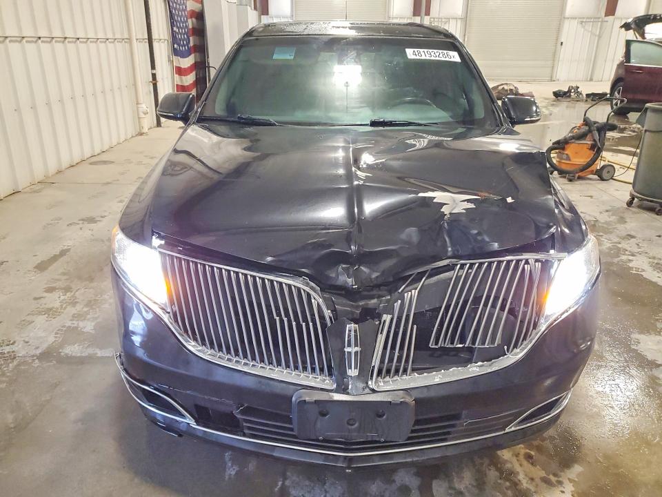 48193286 :رقم المزاد ، 2LMHJ5NK7FBL02898 vin ، 2015 Lincoln Mkt مزاد بيع