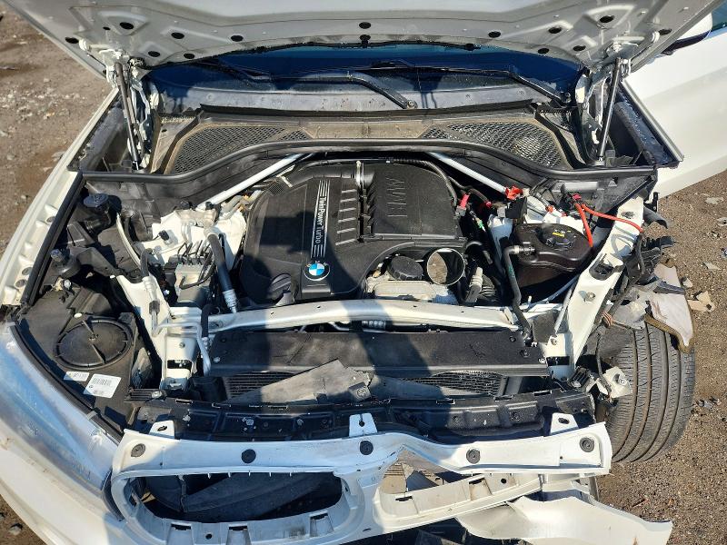 Продаж на аукціоні авто 2015 Bmw X5, vin: 5UXKR0C52F0P14001, номер лоту: 49801476