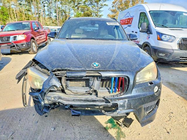 49735806 :رقم المزاد ، WBAVM5C55FVV94320 vin ، 2015 Bmw X1 مزاد بيع