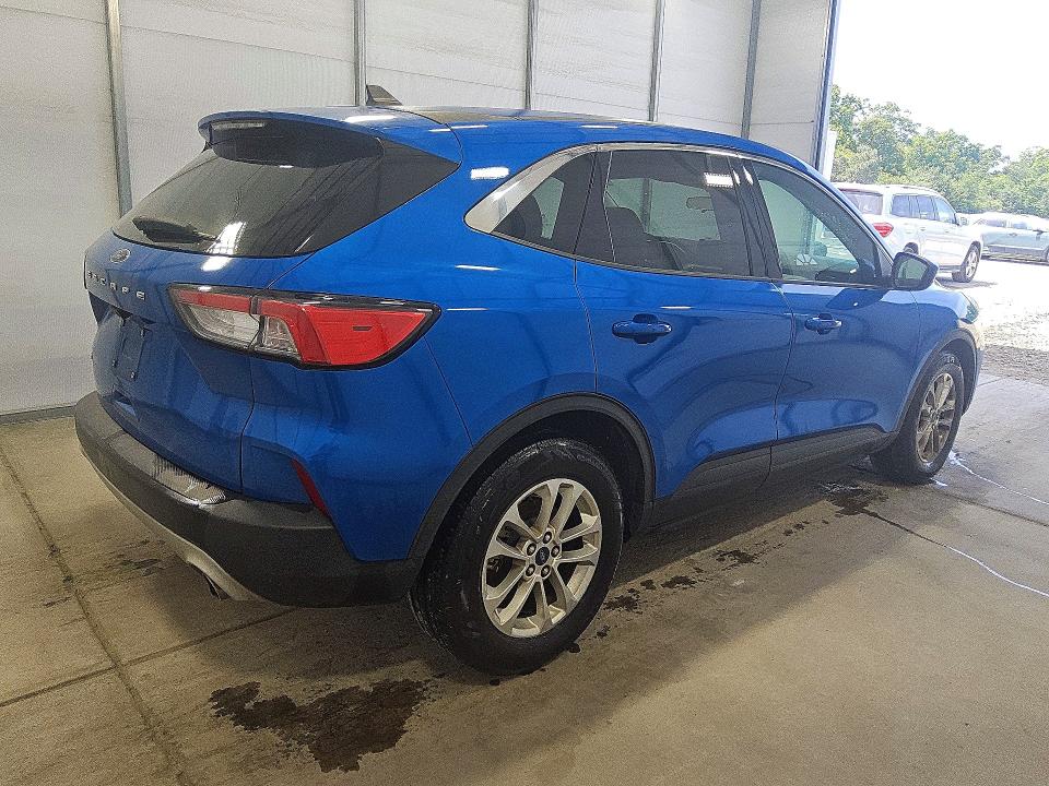 Продажа на аукционе авто 2021 Ford Escape, vin: 1FMCU0G62MUA70430, номер лота: 50132336