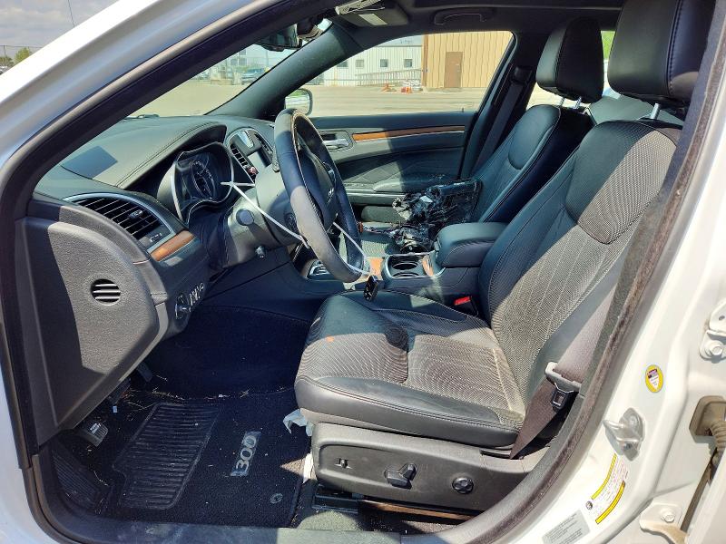 50492726 :رقم المزاد ، 2C3CCASGXFH882954 vin ، 2015 Chrysler 300c مزاد بيع