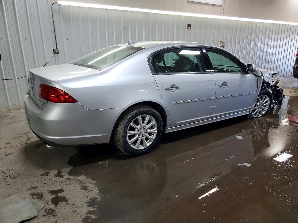50117296 :رقم المزاد ، 1G4HC5EM2BU135992 vin ، 2011 Buick Lucerne مزاد بيع