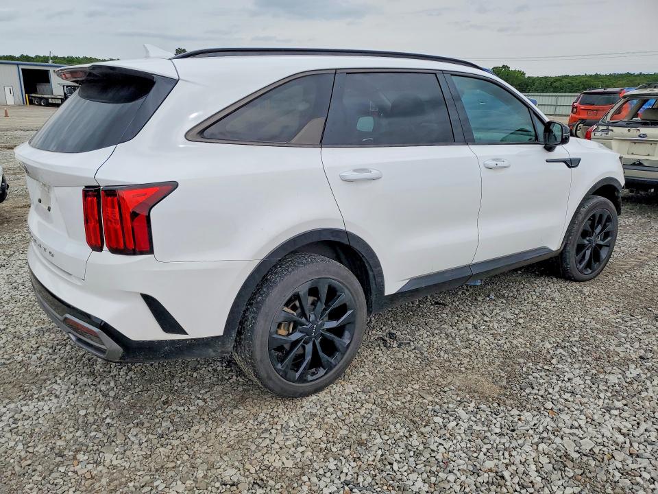 51281706 :رقم المزاد ، 5XYRKDLF3NG154910 vin ، 2022 Kia Sorento مزاد بيع