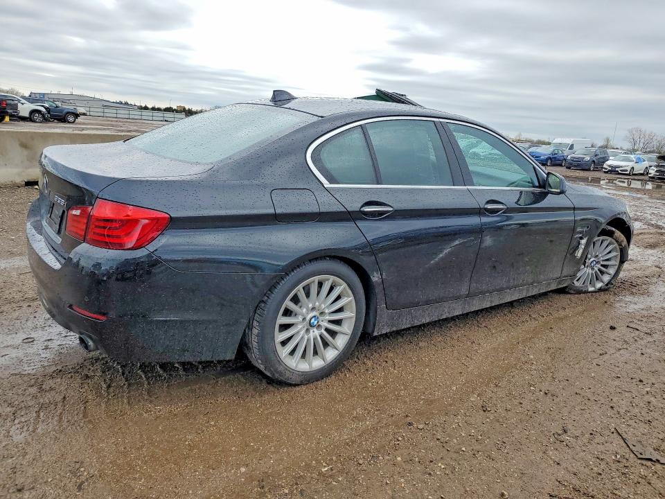 49755396 :رقم المزاد ، WBAFU7C55BDU55160 vin ، 2011 Bmw 535 مزاد بيع