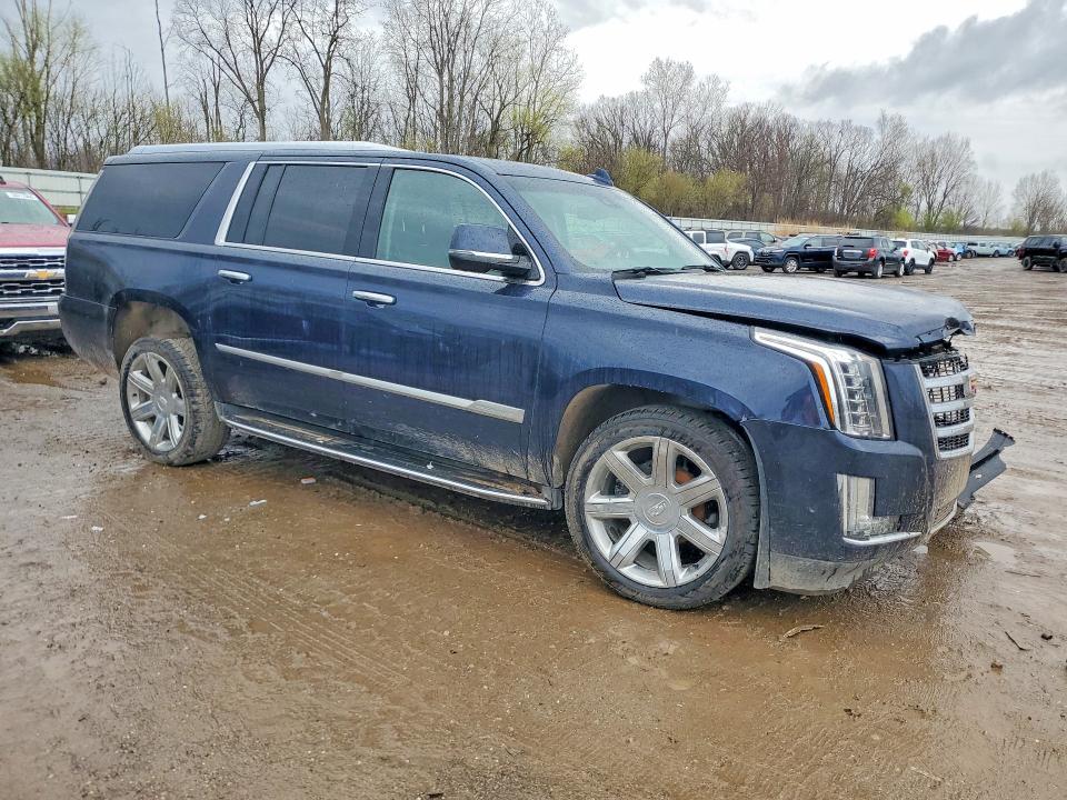 Продажа на аукционе авто 2019 Cadillac Escalade, vin: 1GYS4HKJ0KR383738, номер лота: 50014896
