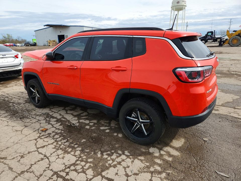 49955826 :رقم المزاد ، 3C4NJDAB4KT629356 vin ، 2019 Jeep Compass مزاد بيع
