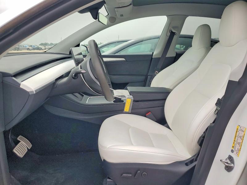 2024 Tesla Model Y მანქანა იყიდება აუქციონზე, vin: 7SAYGDEF1RA275099, აუქციონის ნომერი: 48695466