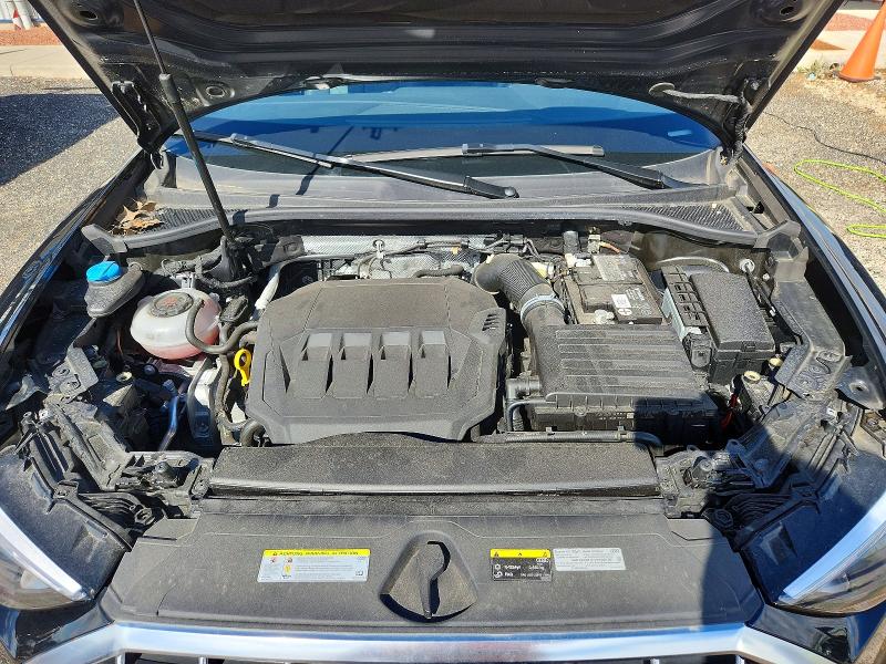 51350056 :رقم المزاد ، WA1DECF38M1020495 vin ، 2021 Audi Q3 مزاد بيع