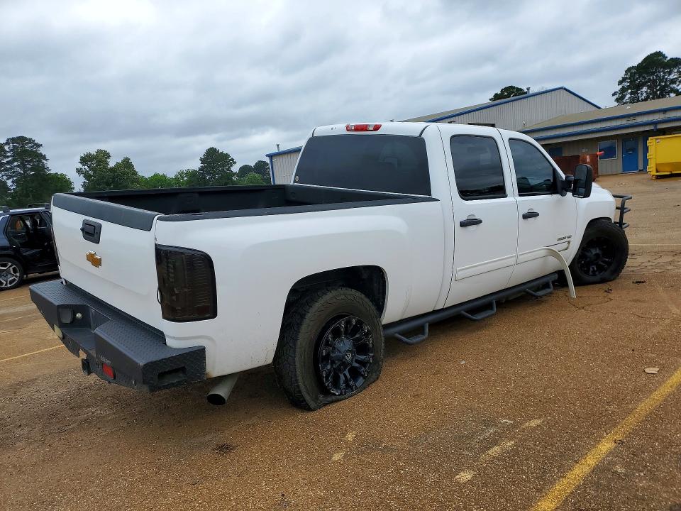 Продажа на аукционе авто 2014 Chevrolet Silverado, vin: 1GC1KXE8XEF161420, номер лота: 51776246