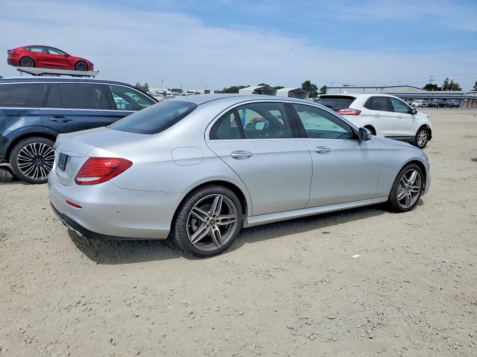 Продажа на аукционе авто 2018 Mercedes-benz E, vin: WDDZF4JBXJA448549, номер лота: 49312236