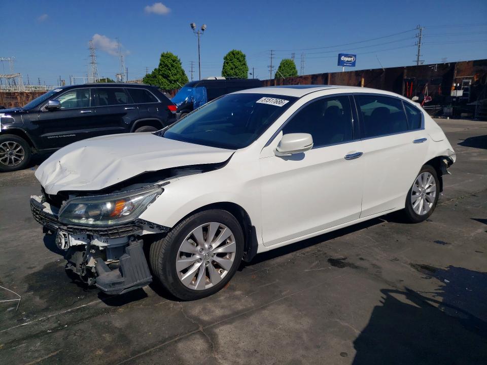 Auction sale of the 2013 Honda Accord, vin: 1HGCR3F85DA040979, lot number: 51517686