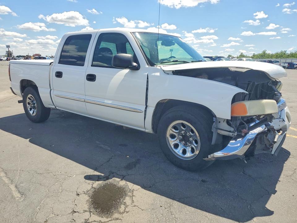Продажа на аукционе авто 2005 Gmc New Sierra, vin: 2GTEC13T251193725, номер лота: 50646626