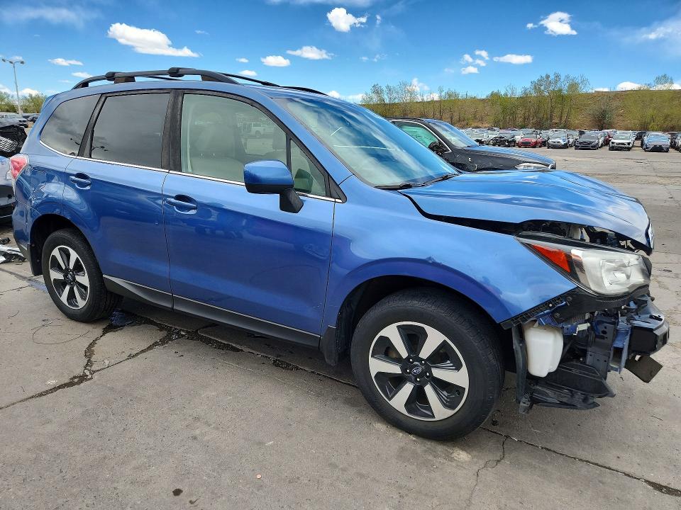 2018 Subaru Forester მანქანა იყიდება აუქციონზე, vin: JF2SJAJC7JH415597, აუქციონის ნომერი: 50959656