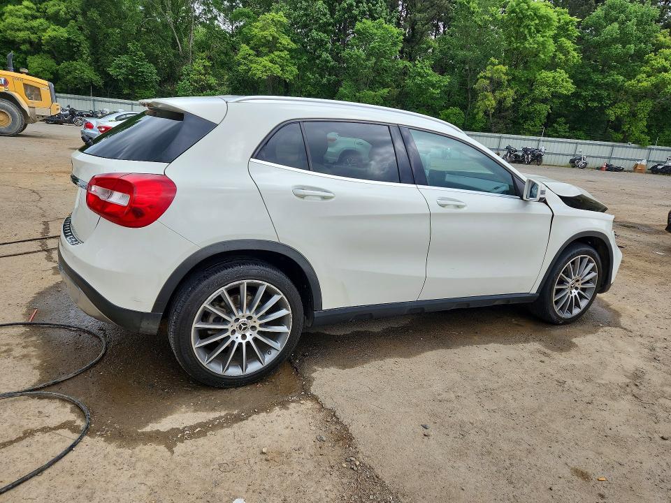 Aukcja sprzedaży 2018 Mercedes-benz Gla, vin: WDCTG4EB8JJ393309, numer aukcji: 50686486